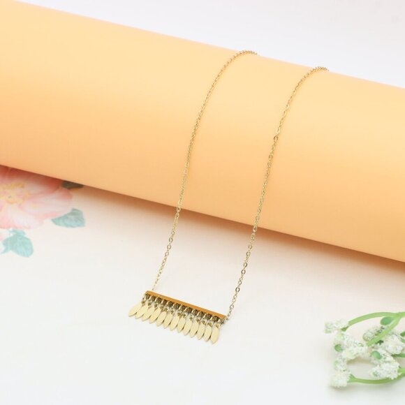 Minimalist Leaf Charm Yellow Necklace with Adjustable Gold Chain, XPNL0383 - Picture 10 of 13